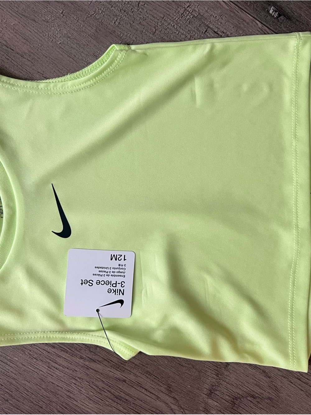 Nike Girls 3-Piece Active Set - Neon Yellow, Bright Green & Charcoal - Picture 3 of 3